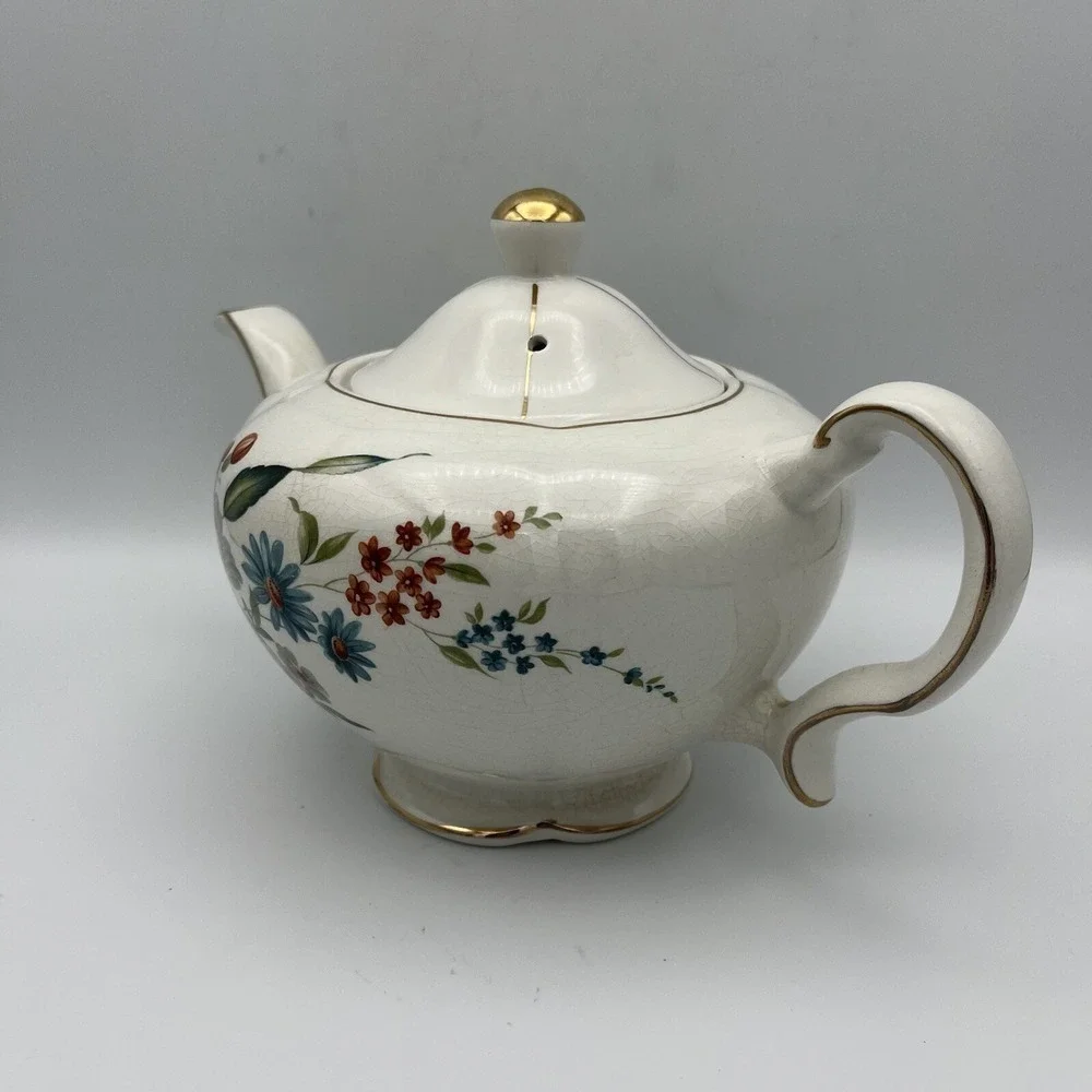 Vintage Ellgreave Wood & Sons Teapot Lid Floral Gold Trim Heatmaster England 4 C